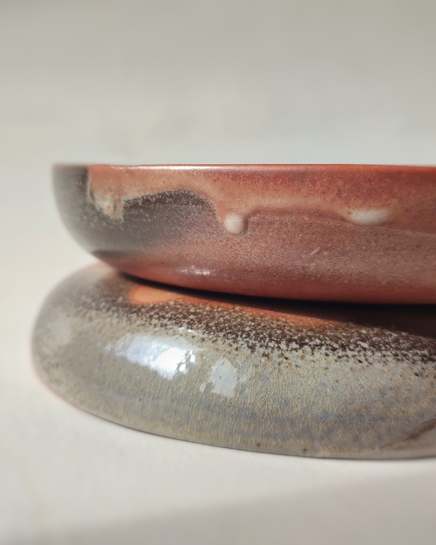 Piatto fondo, smalto Orange Shino, cottura a legna